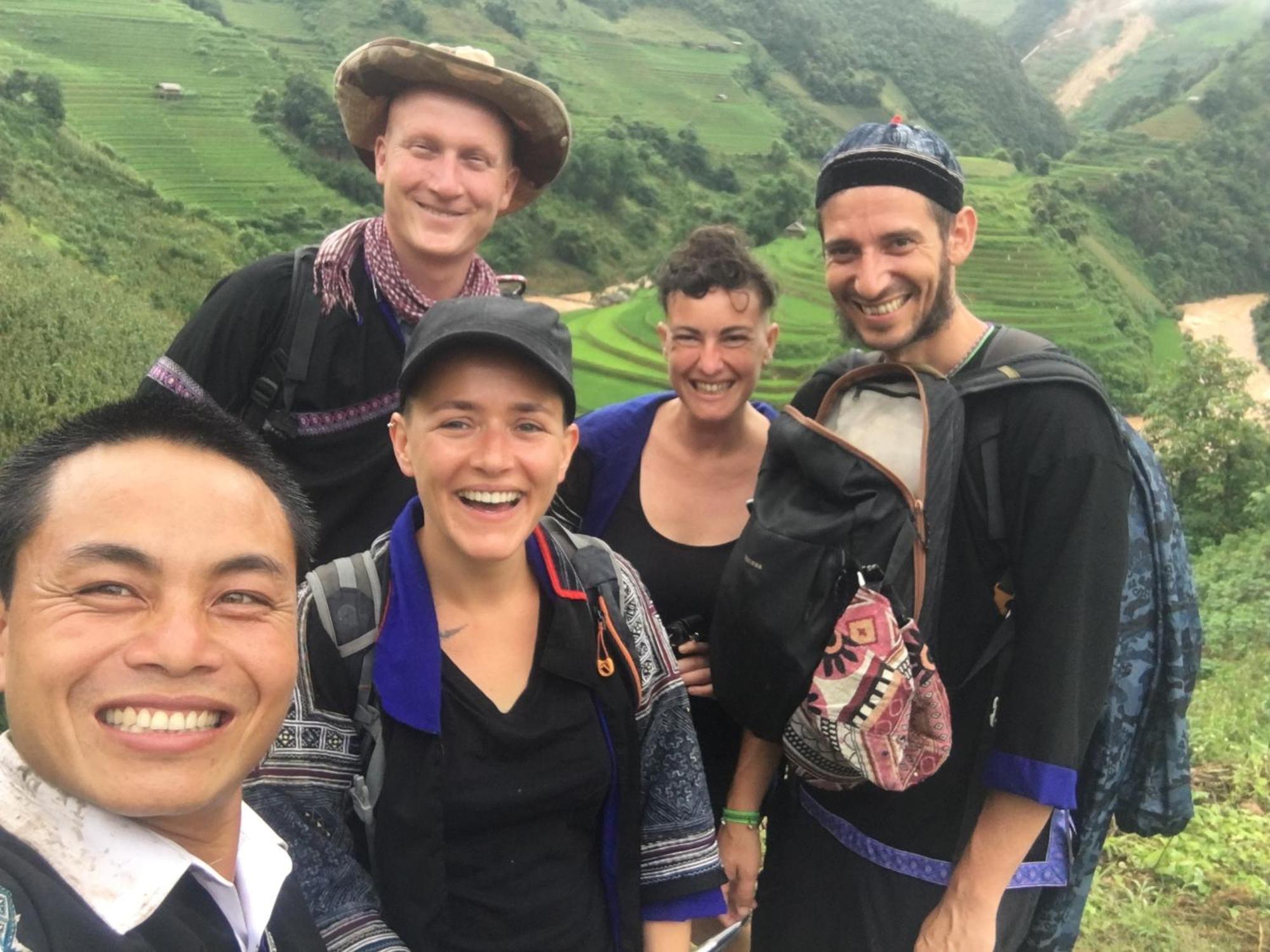 Hello Mu Cang Chai Homestay & Tours מראה חיצוני תמונה